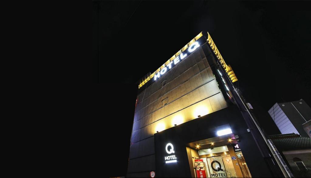 Hotel Q Chuncheon Exterior foto